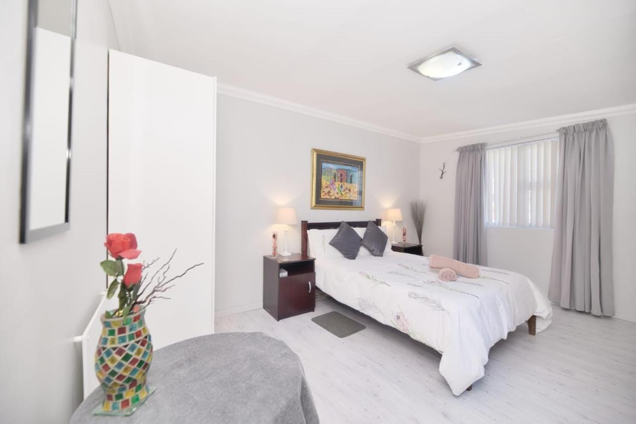 Ferienwohnung Redsky Self Catering Agulhas Exterior foto