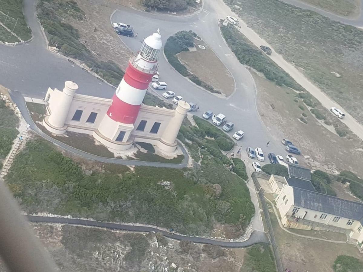 Ferienwohnung Redsky Self Catering Agulhas Exterior foto